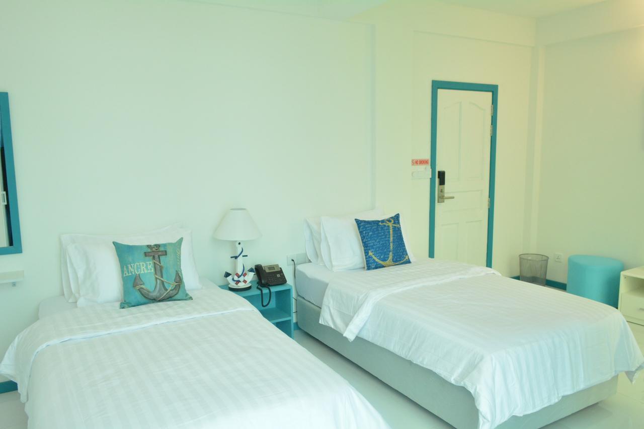 Hotel The Aquzz à Hulhumalé Extérieur photo