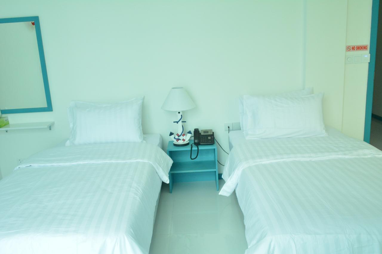 Hotel The Aquzz à Hulhumalé Extérieur photo